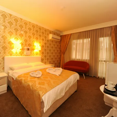 Hotel Mara Palaca 3*