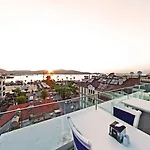 Mara Palaca