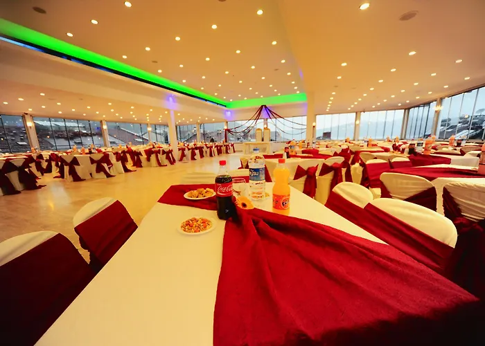 Mara Palaca フェティエ